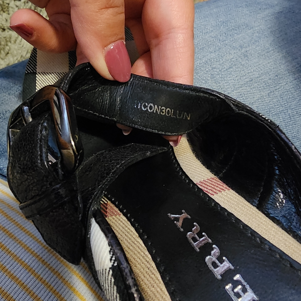 Burberry wedges - Picture 6 of 7